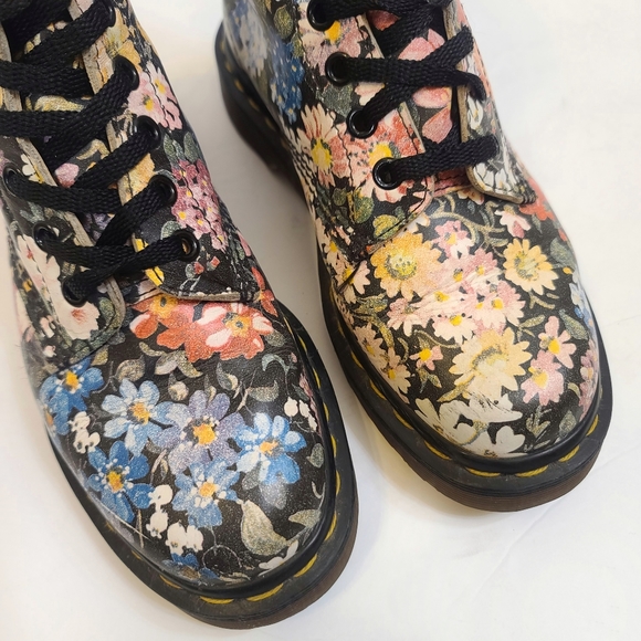 Dr. Martens | Floral Vintage Made in England Combat Boots Size UK 3 - Picture 4 of 14